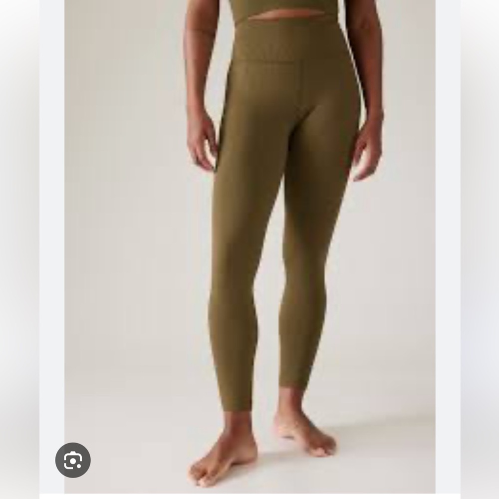 NWT Athleta Aurora Seamless Tight